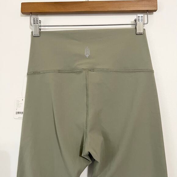 NWT Free People Movement Never Better Capri Sage Stone - Picture 7 of 8